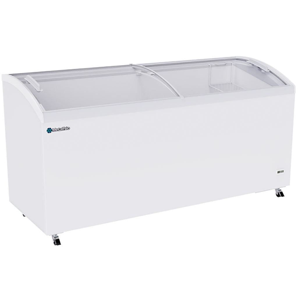 Congelador panorámico Matalfrio con puertas de cristal templado deslizantes y canastillas interiores.