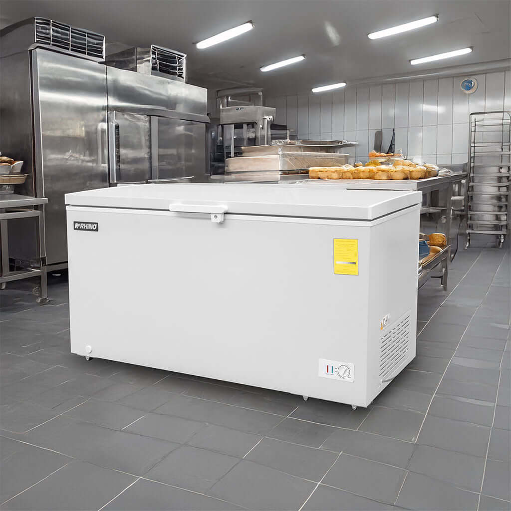 congelador-congeco-16-de-rhino-montado-en-un-restaurante