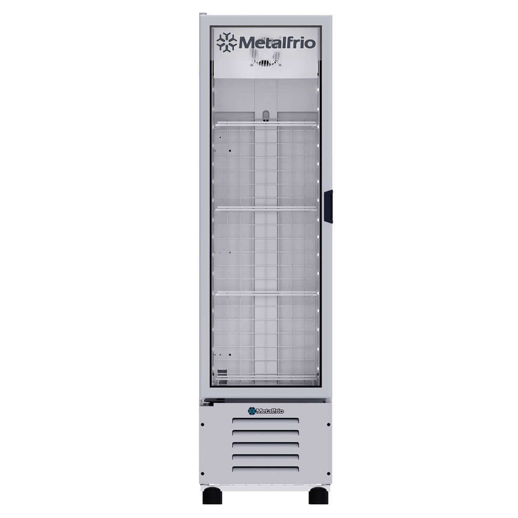 Interior del congelador vertical Metalfrio CVC08 con 4 parrillas ajustables e iluminación LED