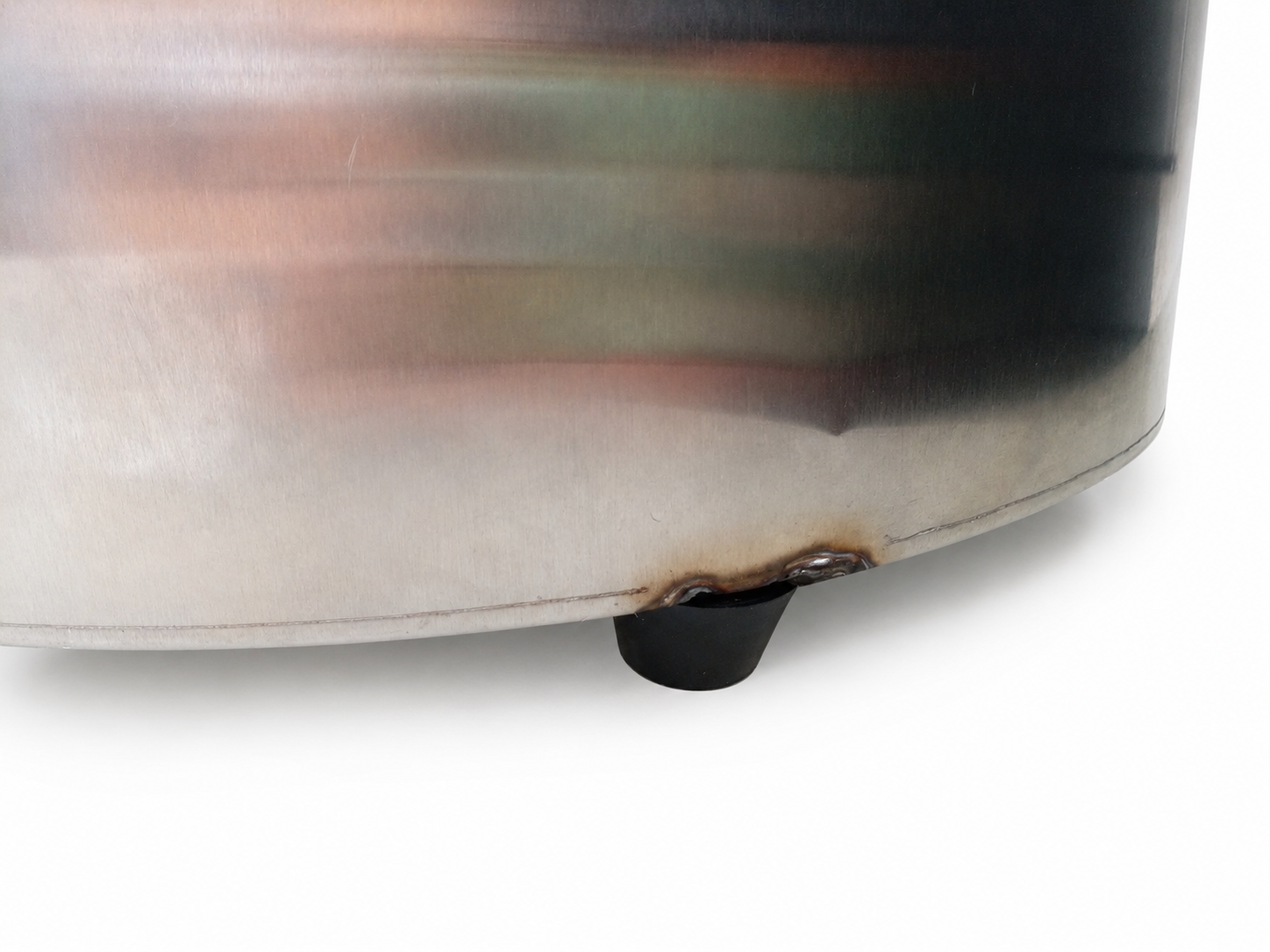 Detalle de pata reparada y soldadura visible en crepera a gas Migsa CM-04G Outlet