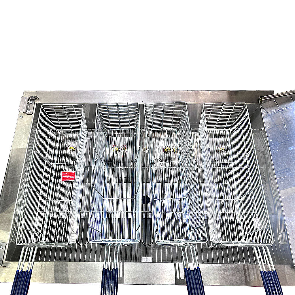 Detalle de la zona fría de aceite de la freidora industrial eléctrica Metalcubas FOEI75CP