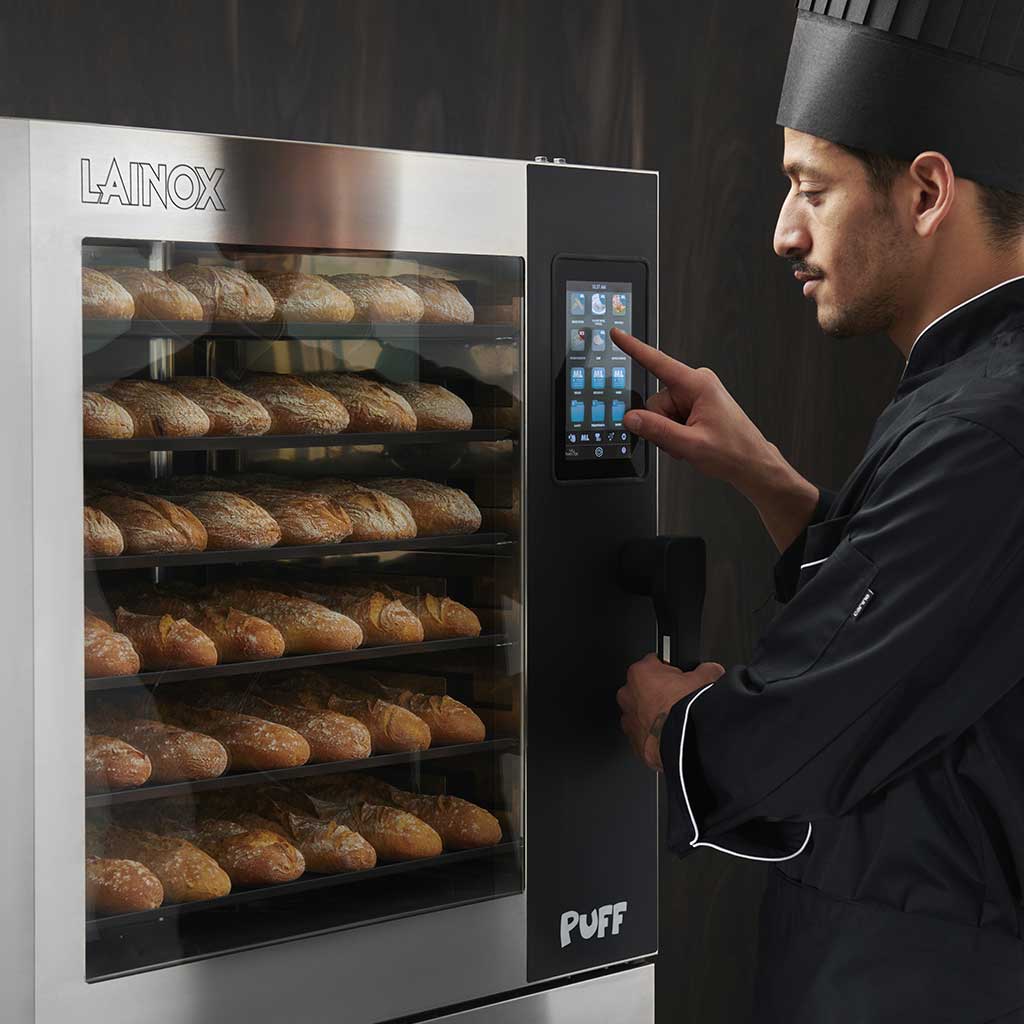Horno de Convección Lainox PFEN084 para Panadería y Pastelería: Eficiencia y Calidad Profesional