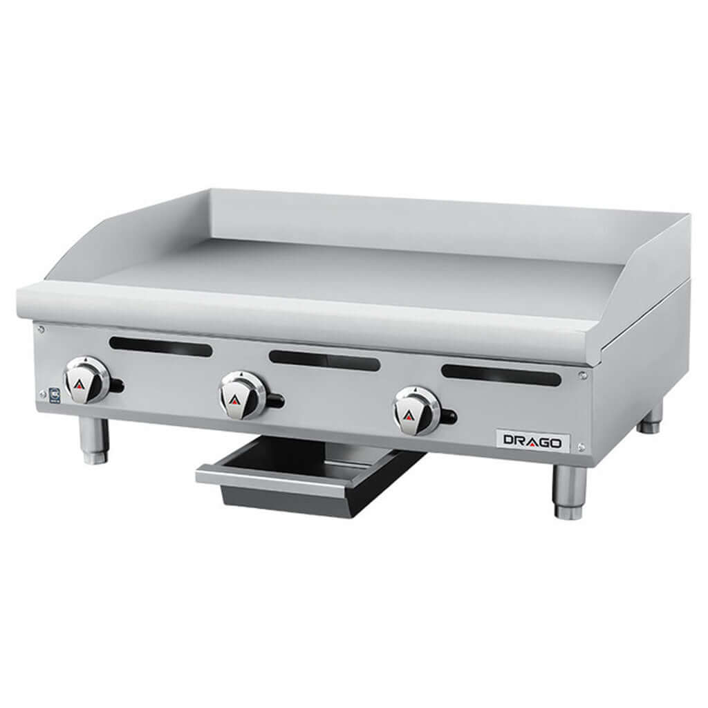 Controles individuales de 3 quemadores en plancha industrial de cocina Drago PG-3