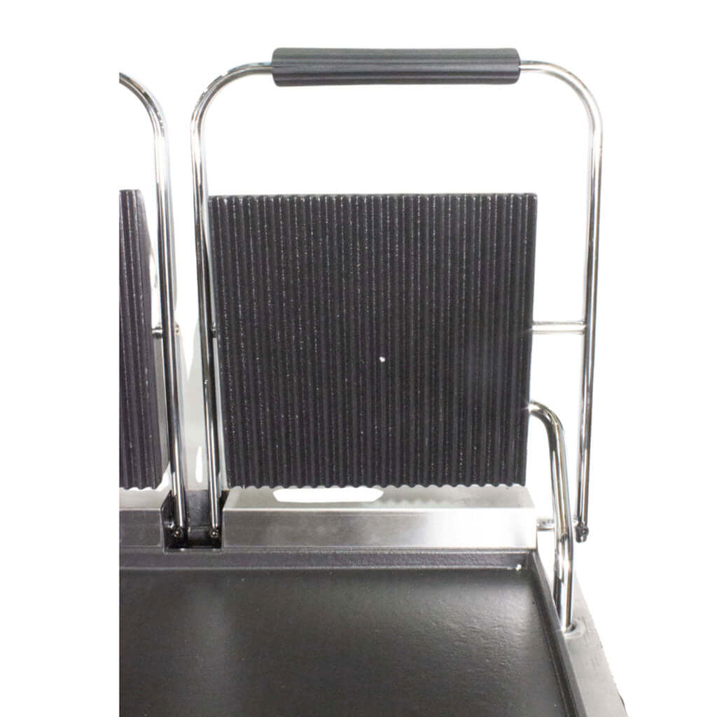 plancha-para-panini-mixta-noval-PLG-560M-parrilla