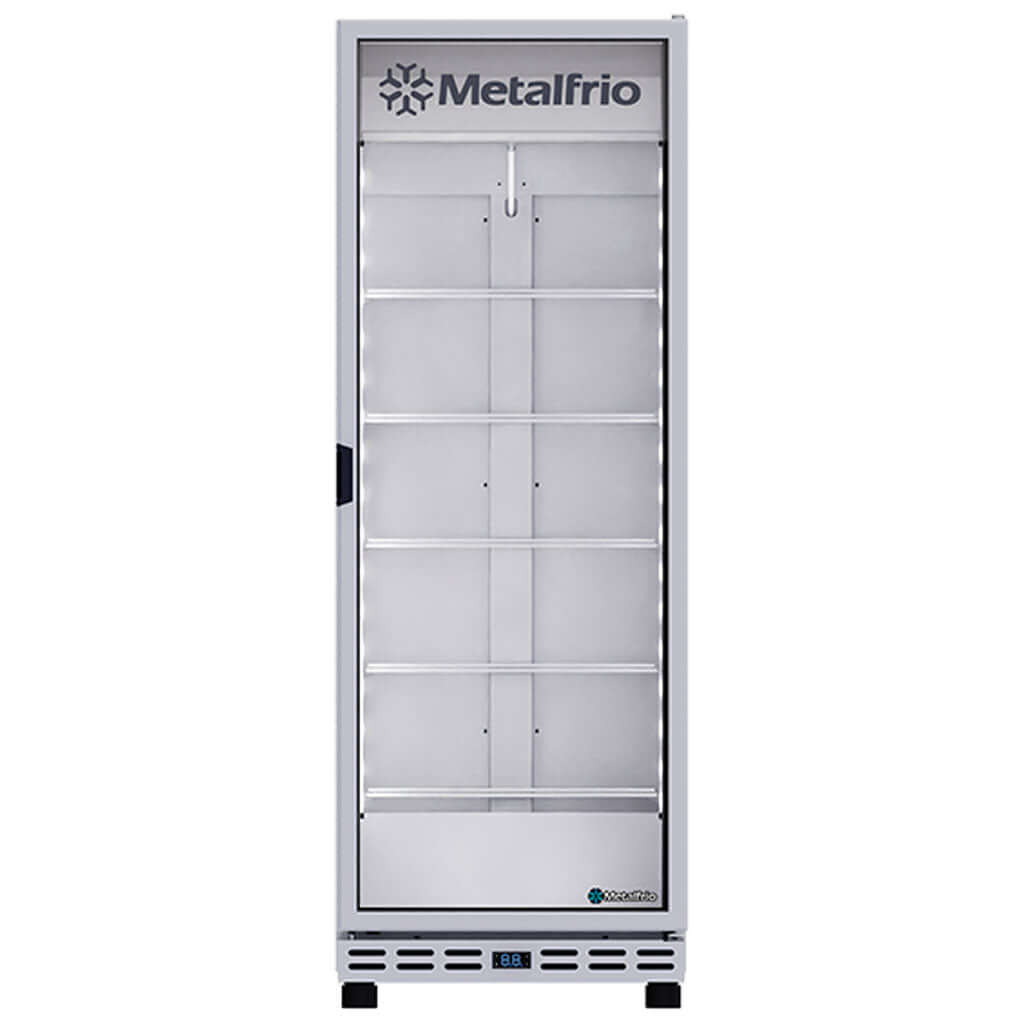 Interior del Refrigerador Cervezero Metalfrio con capacidad para botellas y tecnologĂa Sub-zero