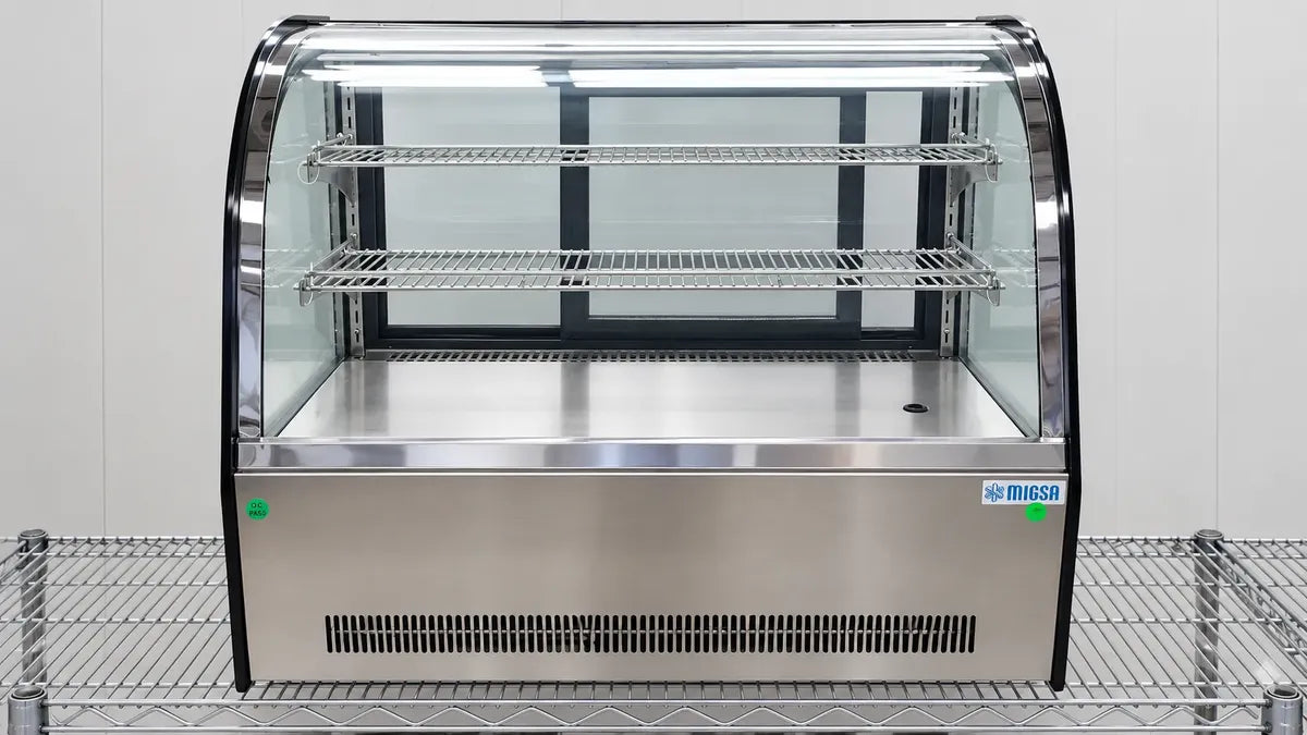 Vista frontal de vitrina refrigerada MIGSA GN-1200CT