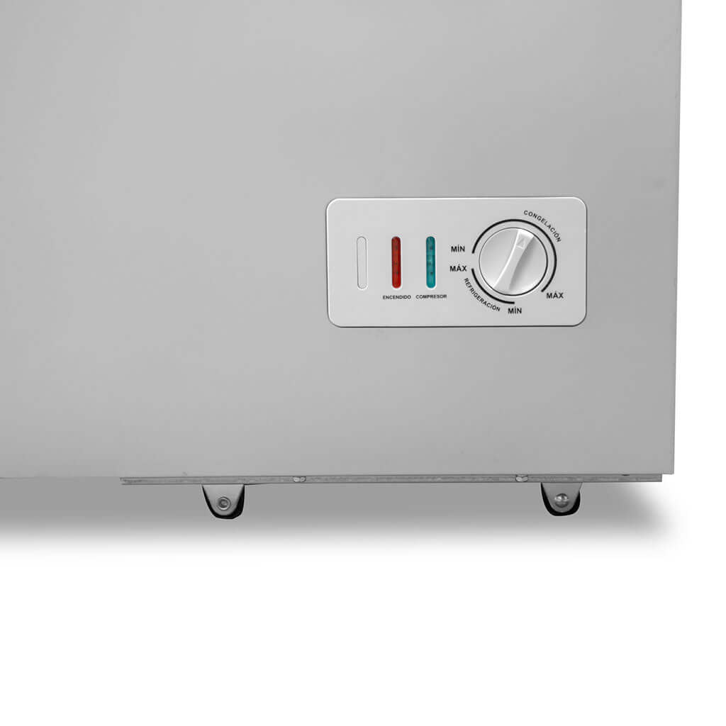 zoom-boton-funcuinamiento-congelador-congeco-16-rhino