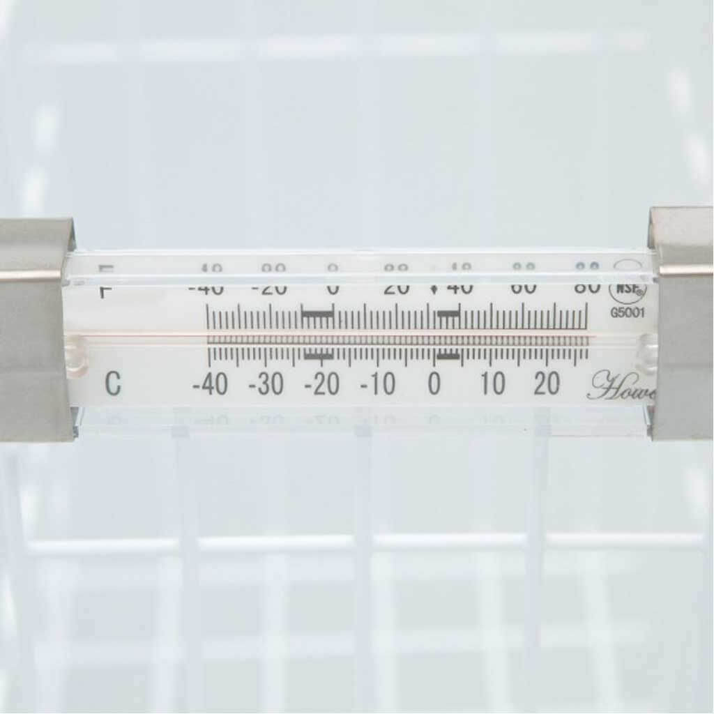 Congelador Horizontal Imbera HF-10 ST: Exhibe y Preserva tus Productos Congelados con Estilo y Eficiencia-Congeladores Tapa de Cristal-IMBERA-ElLugarDelChef.com