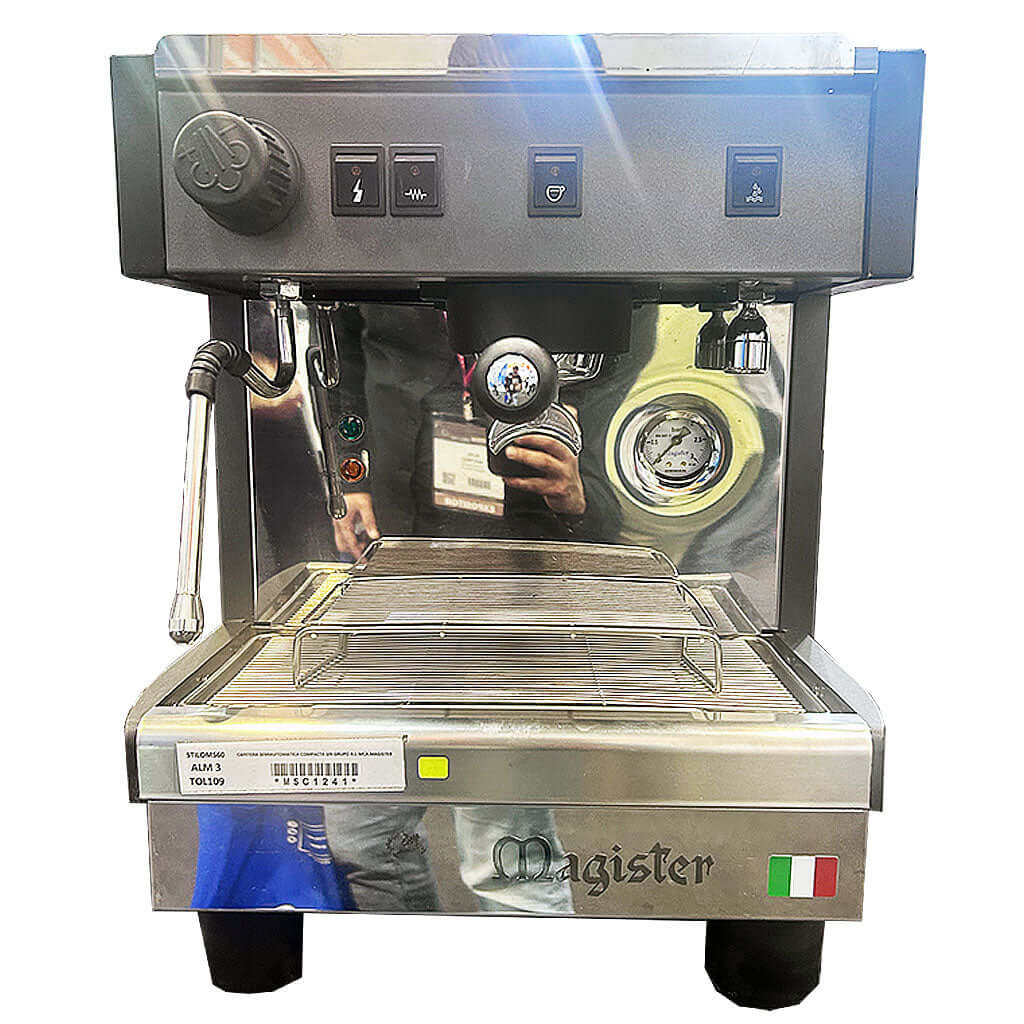 cafetera-para-espresso-magister-ES60_2818e4a4-d06d-4b68-9d64-1178111b8fde