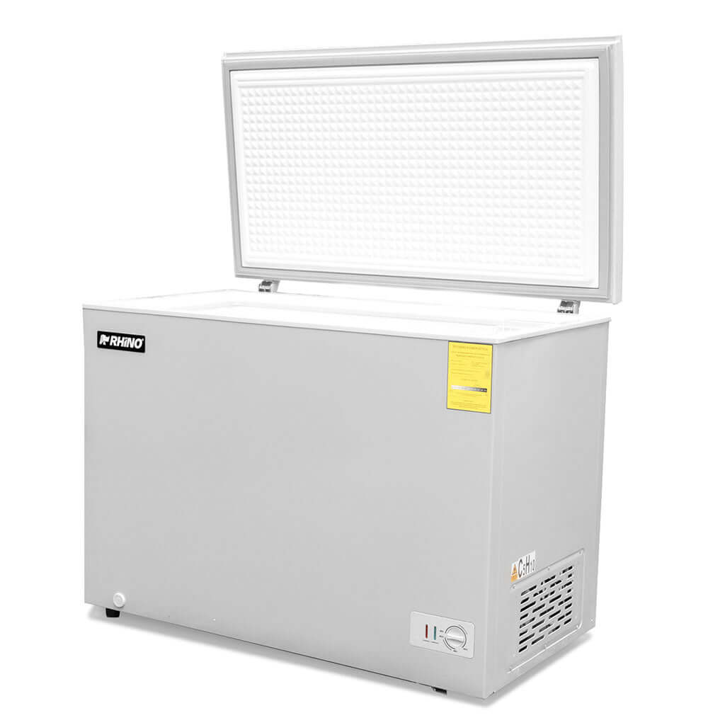congelador-rhino-congeco-10-con-diseno-compacto-para-interiores